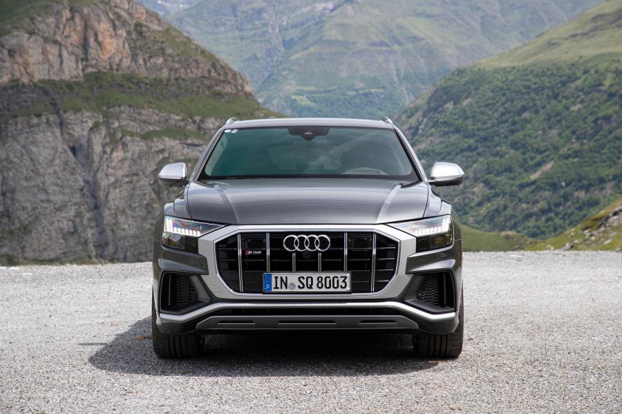  Audi SQ8 TDI 2019 года  (WW) (фото 40 из 79)